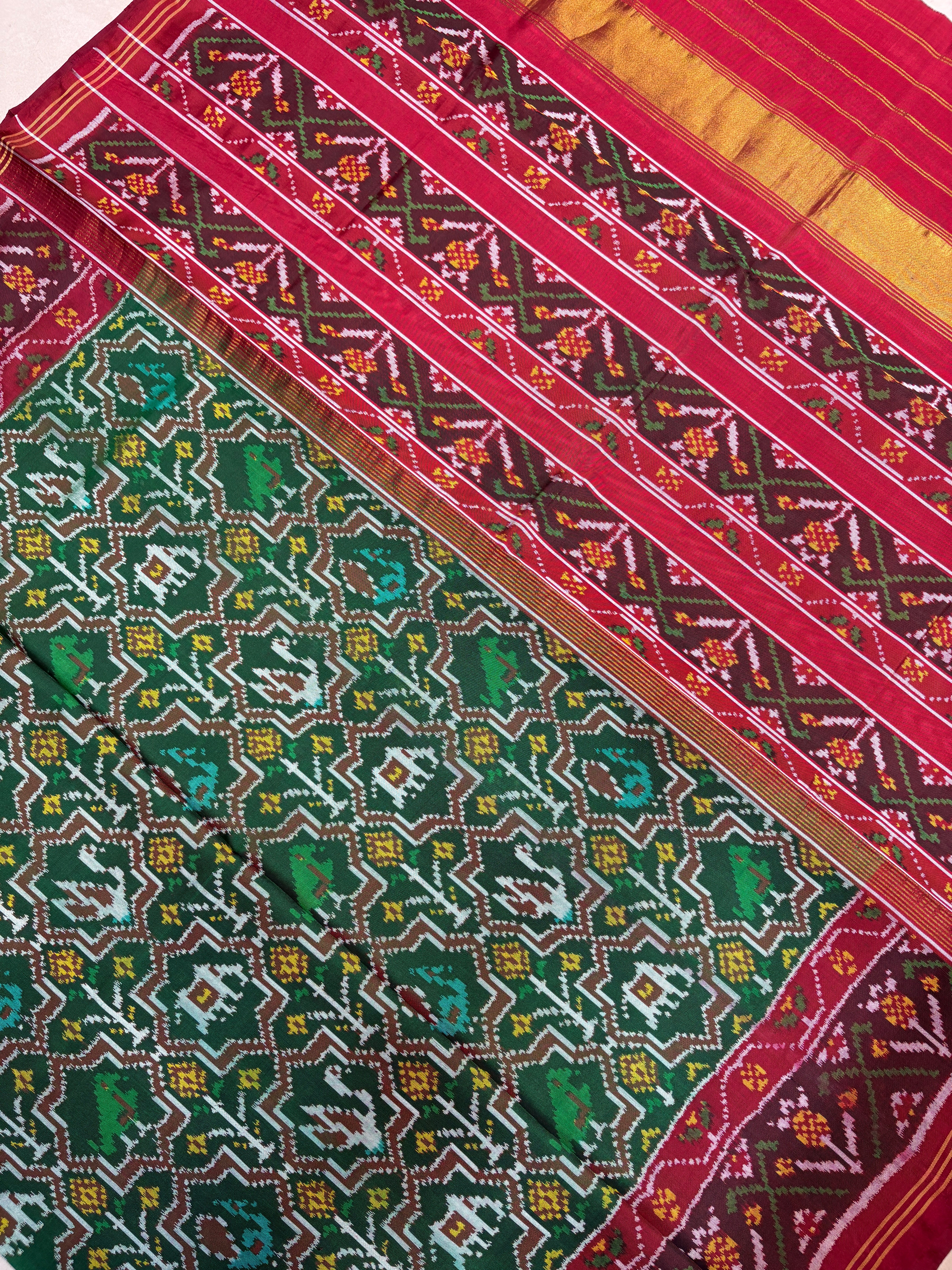 Green red star narikunj design patola saree