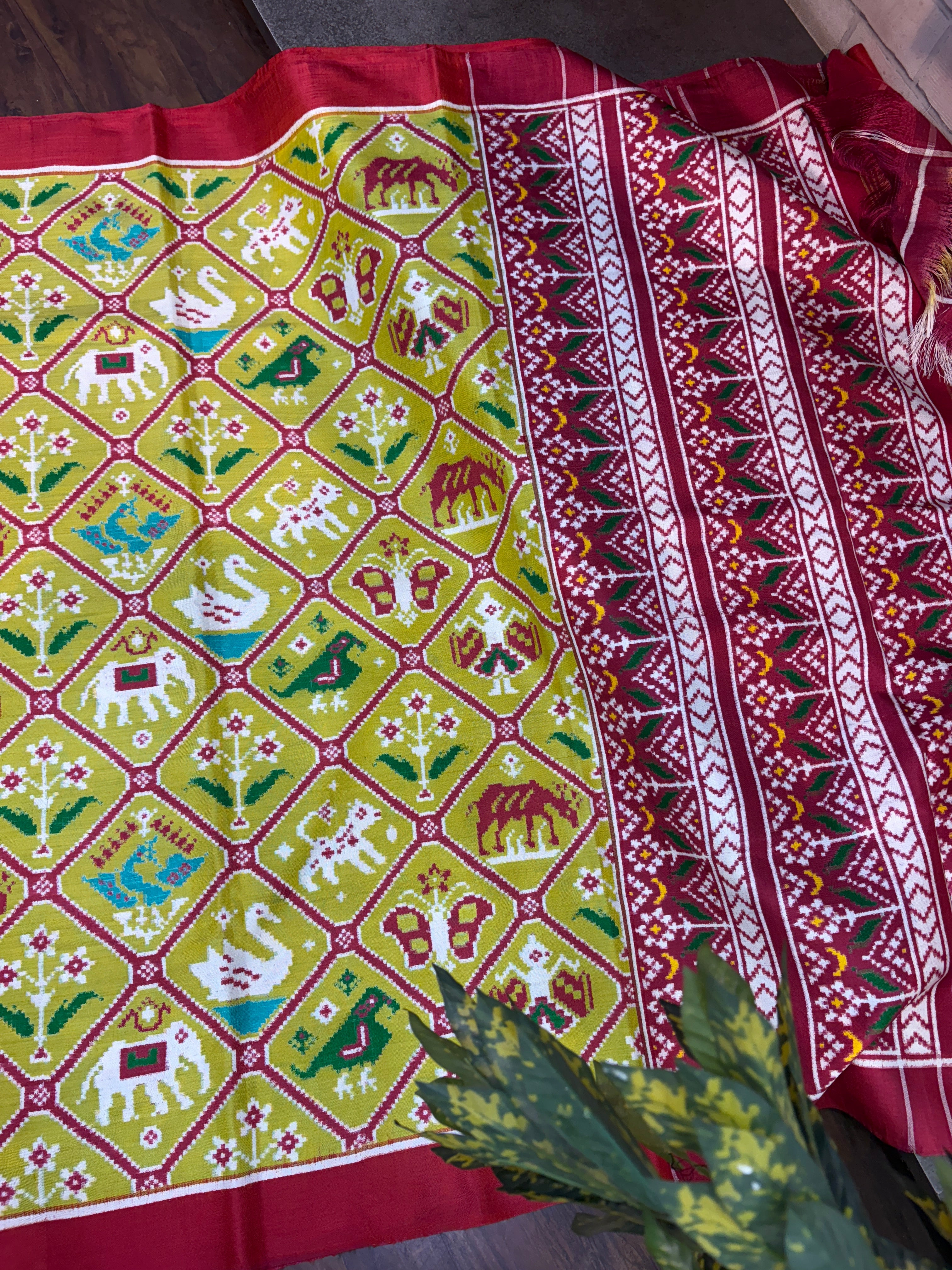 Light yullow patola saree