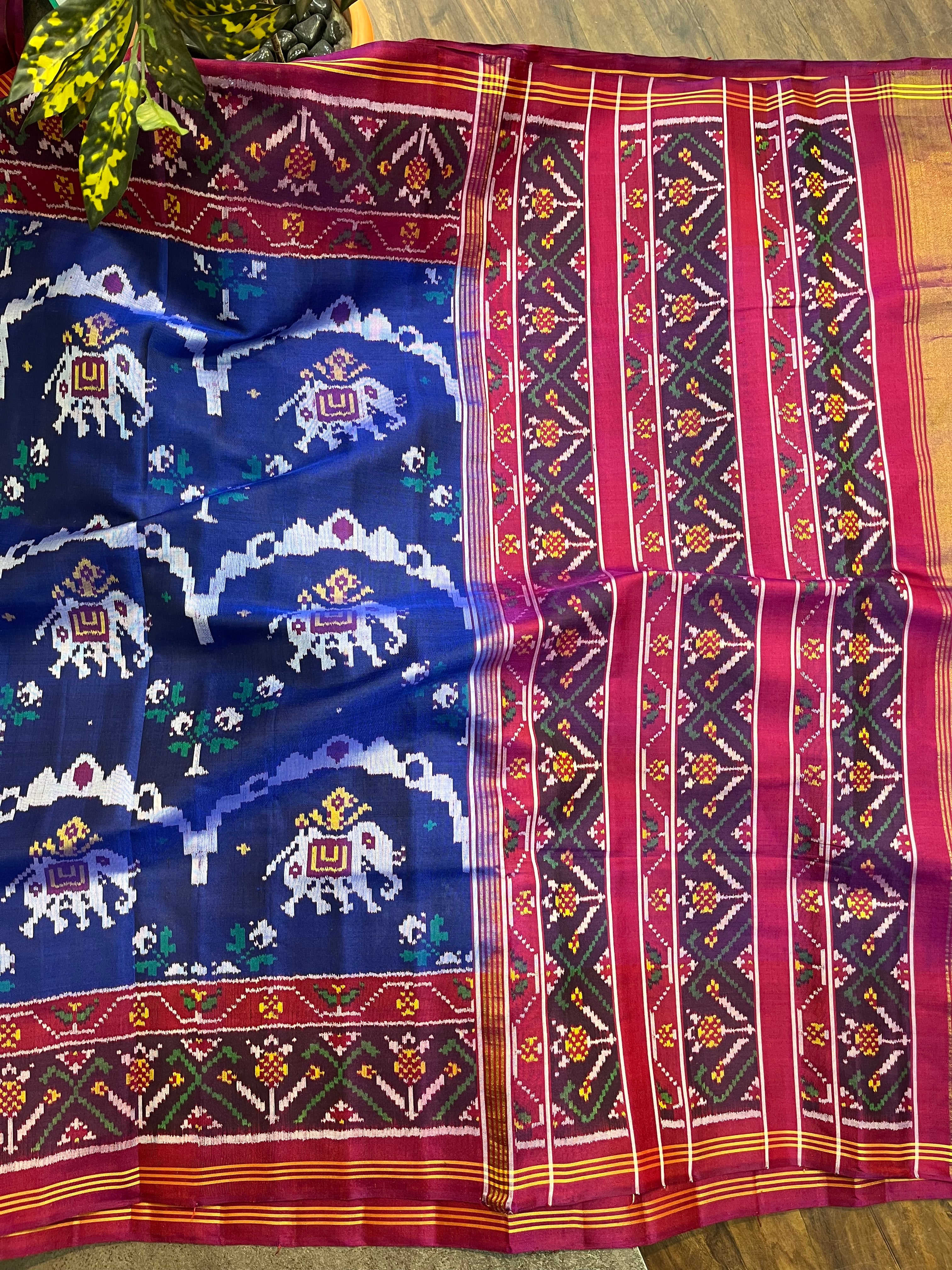 Blue chanda hathi bodar palav patola